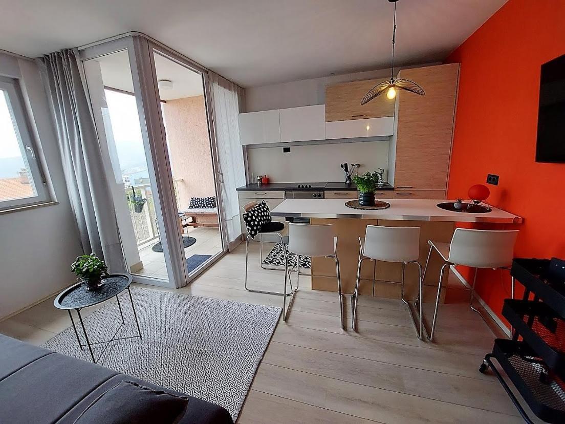 Urban Nest, Sunny Apartment 4 Stars Риека Экстерьер фото