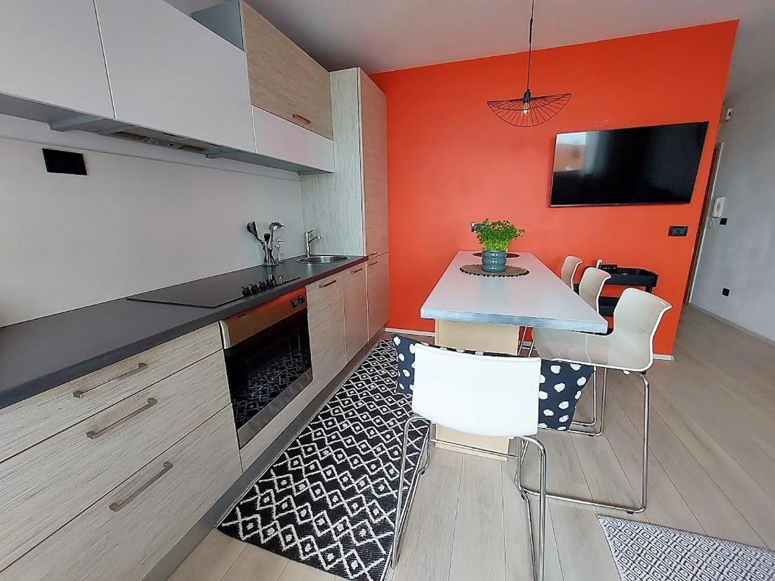 Urban Nest, Sunny Apartment 4 Stars Риека Экстерьер фото