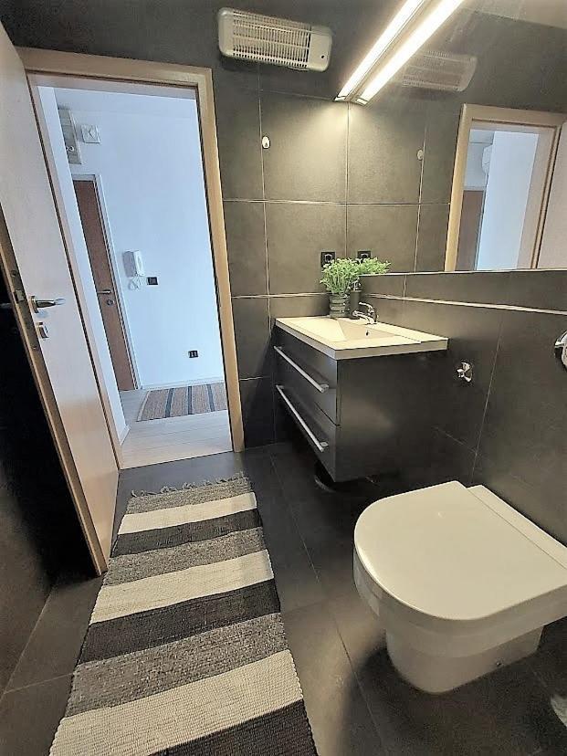 Urban Nest, Sunny Apartment 4 Stars Риека Экстерьер фото